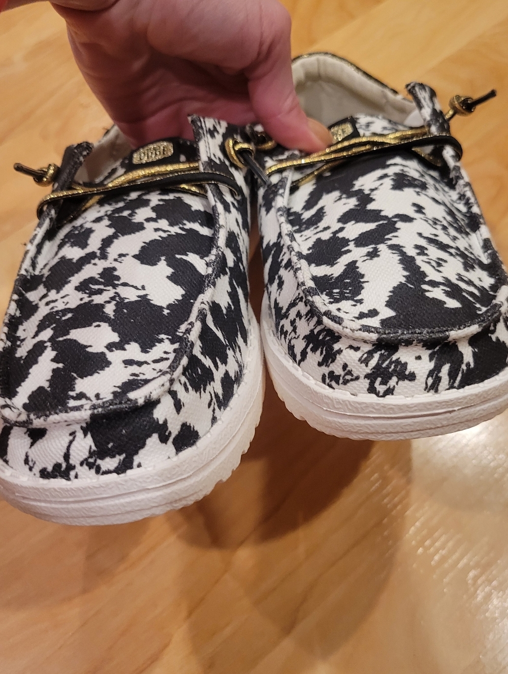 Hey Dude Wendy Funk Cowgirl White Black Cow Print Gold Size 7 - Picture 7 of 15